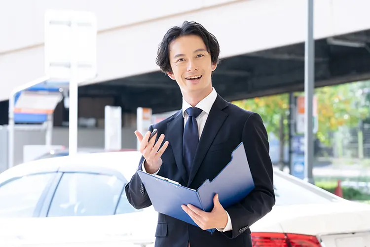 画像:車検切れの車でも売却できます！